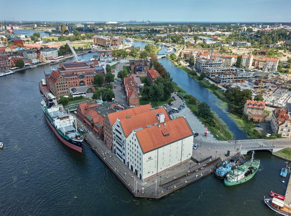 Centrally Located Island Apartment Gdansk Bagian luar foto